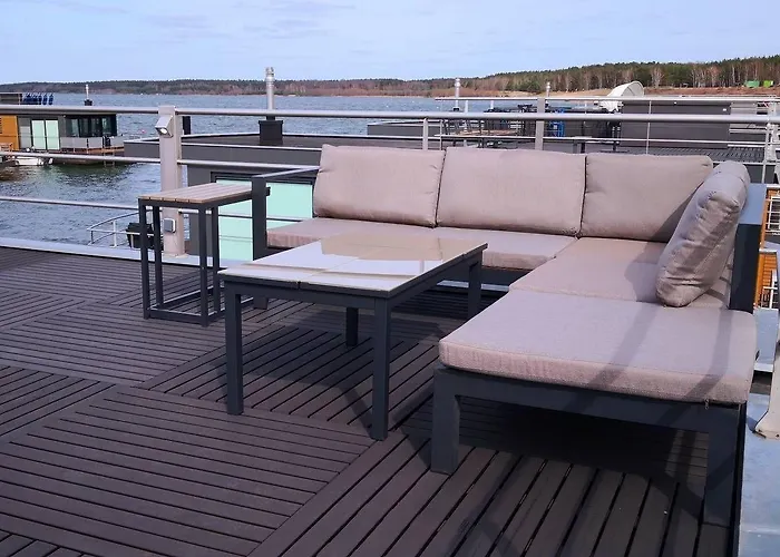 Hausboot Schatzinsel Botel Klitten