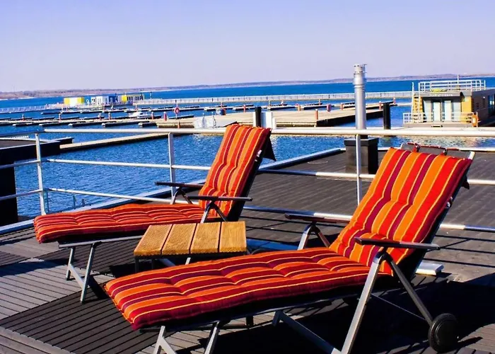 Hausboot Schatzinsel Botel